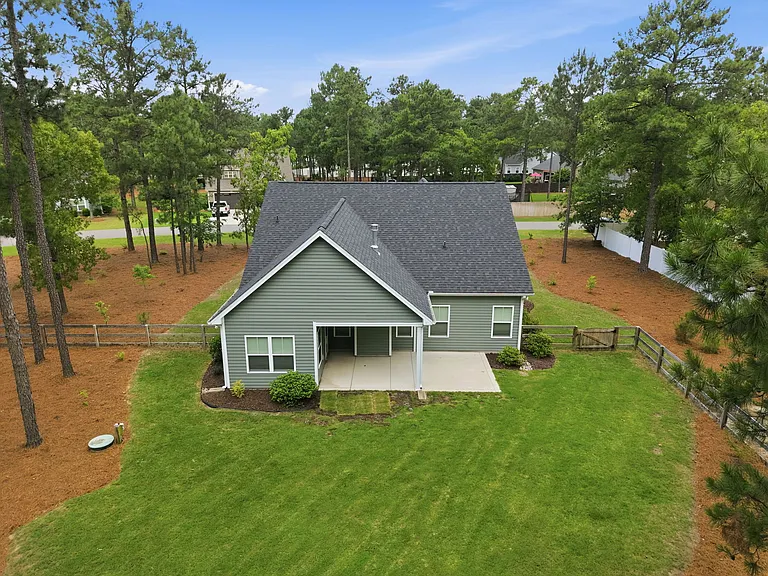 511 Pondpine Ln — Photo 17