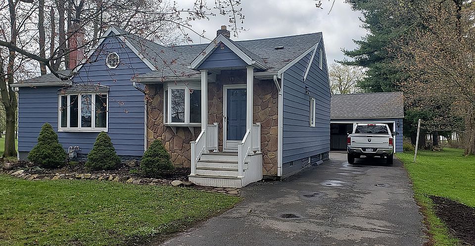 1st image of 1281 Como Park Blvd