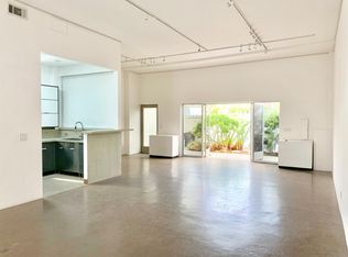219 Gray Ave, Santa Barbara, CA 93101