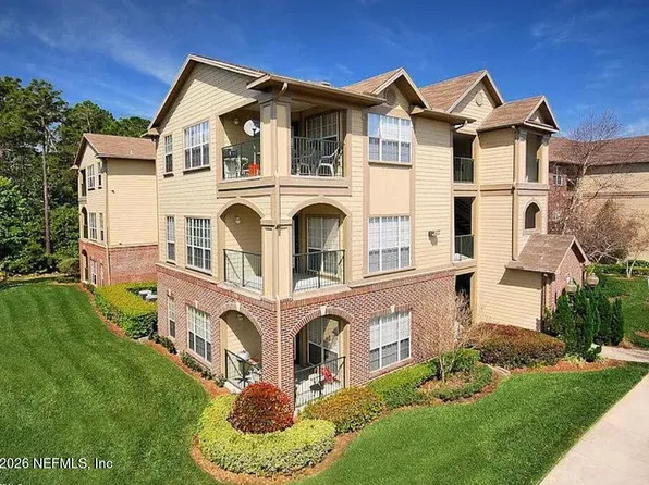 7800 POINT MEADOWS Drive #332, Jacksonville, FL 32256