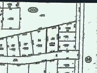 1st image of 35 Oak Point Dr