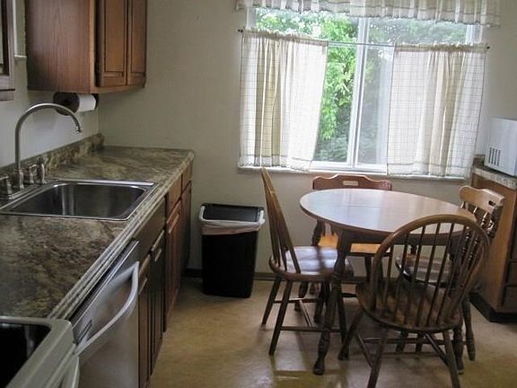 2nd image of 655 Gail Dr