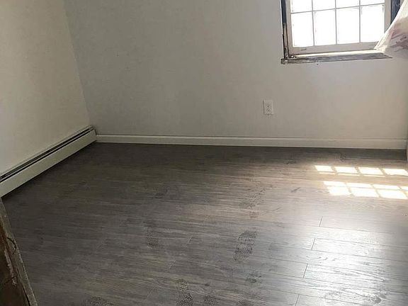4th image of 13411 Francis Lewis Blvd