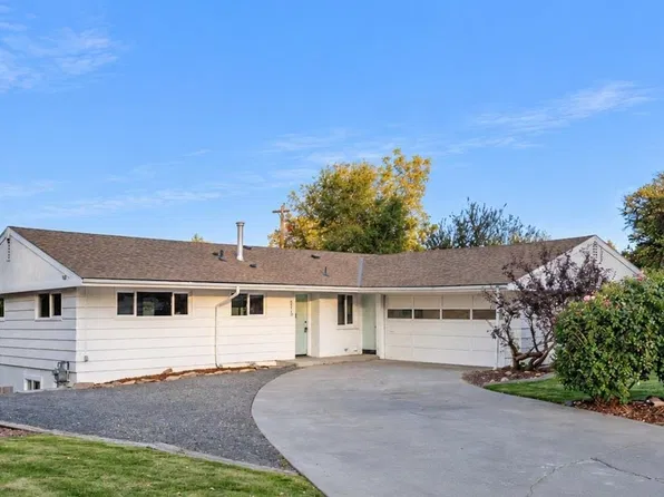 2215 S Fruitland St, Kennewick, WA 99337