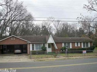 421 Oaklawn St, Hot Springs, AR 71913