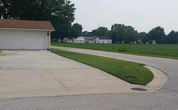 2nd image of 102 Joyce Ave
