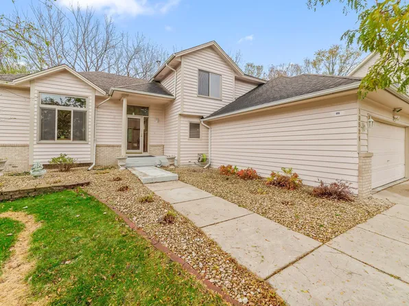 13521 James Ave S, Burnsville, MN 55337