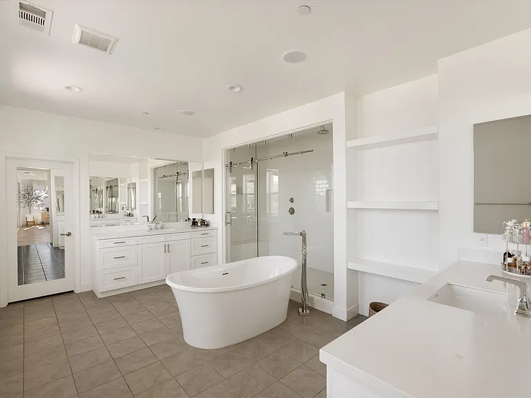 18827 Juniper Springs Dr — Photo 23