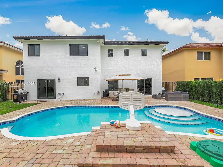 14551 SW 158th Ct — Photo 31