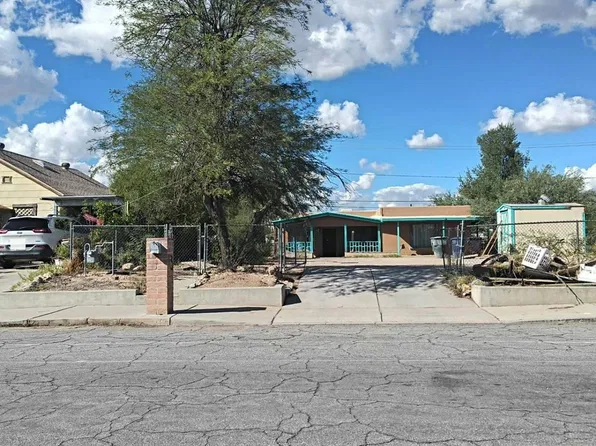 113 E Michigan Dr, Tucson, AZ 85714