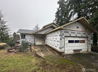 709 15th Avenue SE, Puyallup, WA