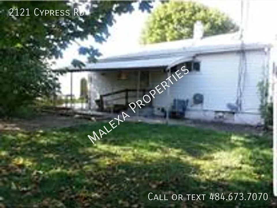 2121 Cypress Rd
