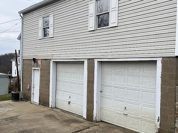 3rd image of 131-140 Bowlby Huffman St
