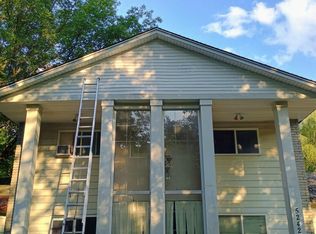 5242 White Lake Rd, Clarkston, MI 48346