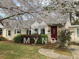 3024 Ventosa Dr, Charlotte, NC 28205