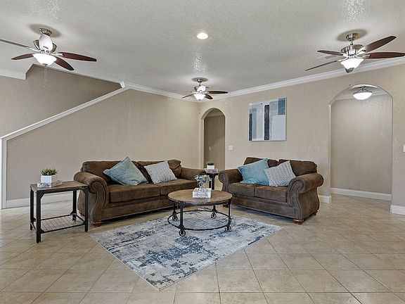 5th image of 7111 Glen Vista Dr #1E-685078