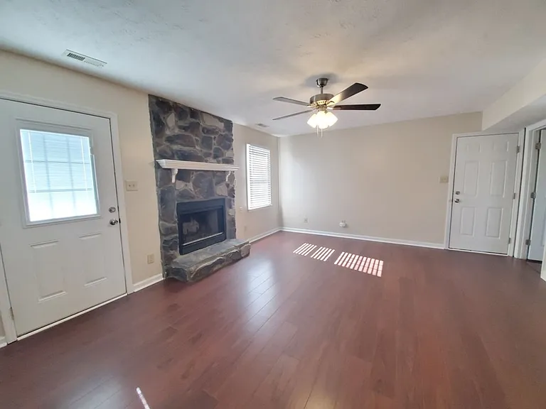7886 Uriah Dr — Photo 20