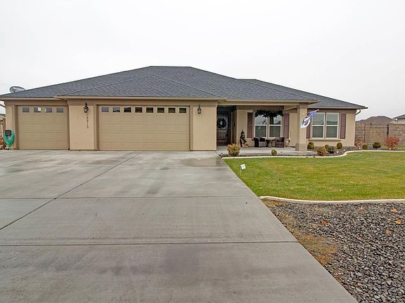 2nd image of 12315 Willow Creek Dr