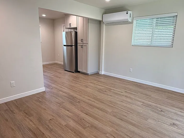 849 West St — Photo 26