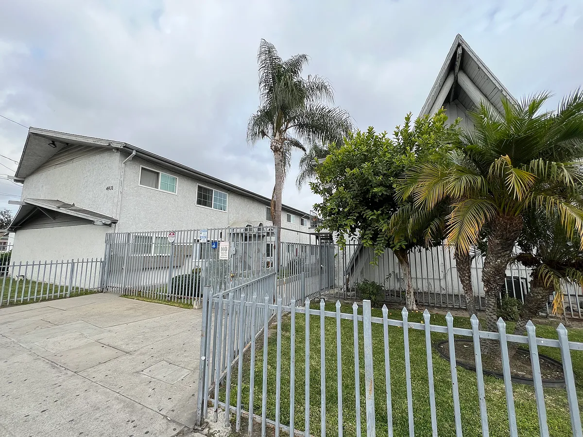 Building Photo - 4939 Clara St #3