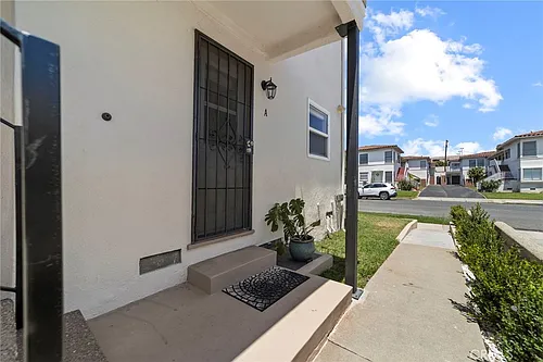 107 N 1st St #A Photo 1 107 N 1st St #A Photo 1
