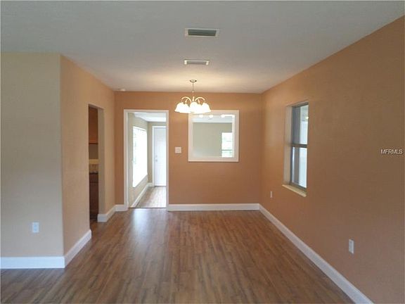 4th image of 503 S Elsasser St
