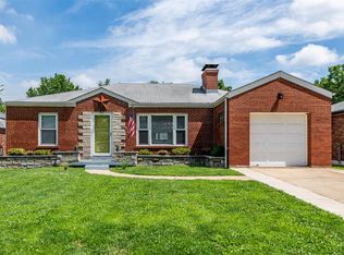 5943 Keith Pl, Saint Louis, MO 63109
