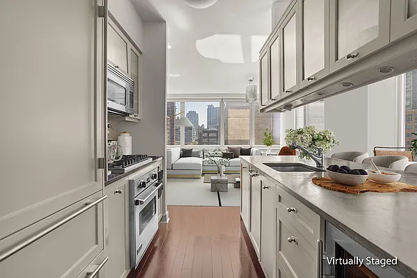 Sold by BLU Real Estate | media 11