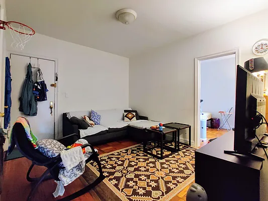 Rented by The Crest Group | media 23