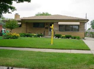 28826 E Aline Dr, Warren, MI