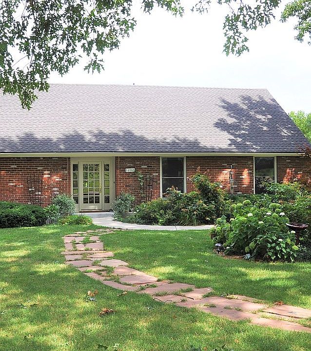 Cottage look fronts surprising amount of space