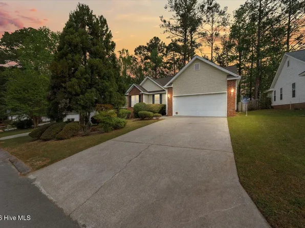 118 Kensington Way, Aberdeen, NC 28315