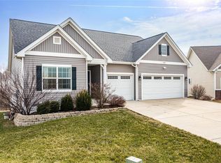 5602 Cedar Bend Dr, Wood River, IL 62095