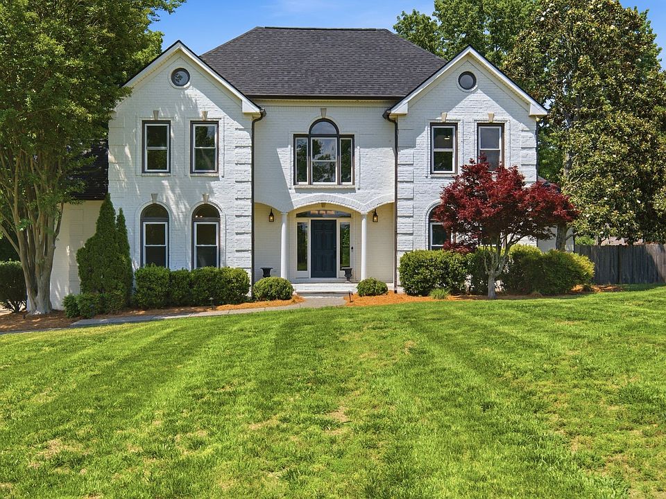 1st image of 424 Martingale Dr
