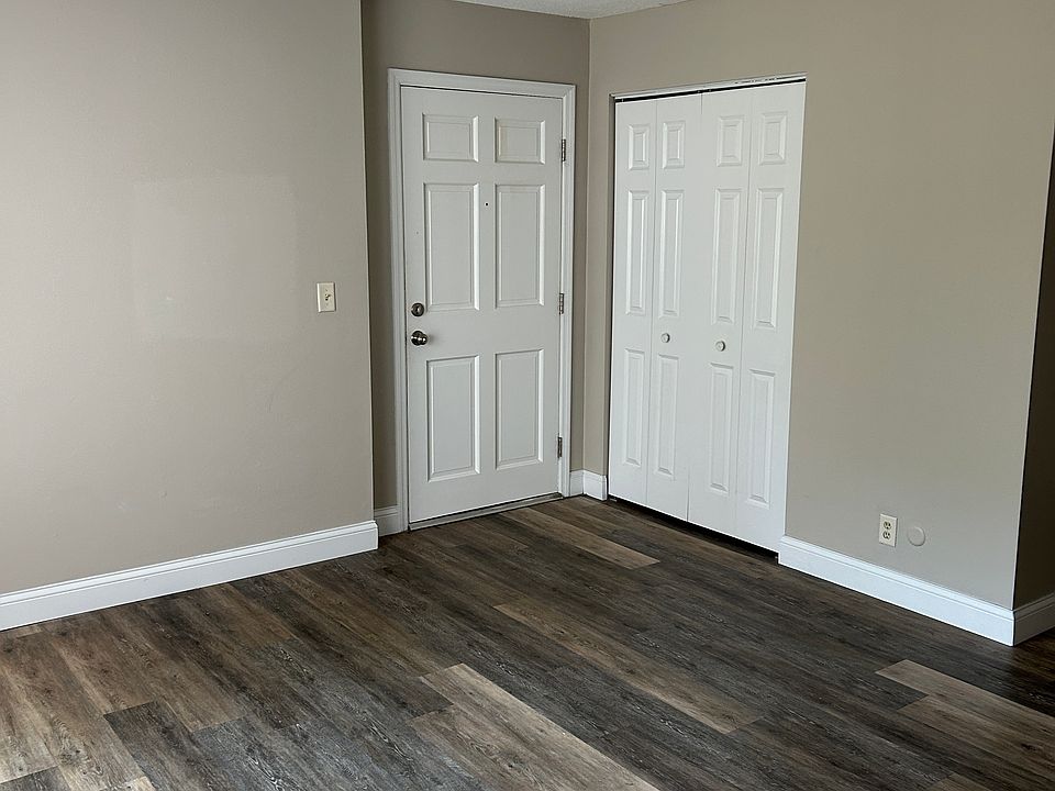 ENTRANCE DOOR FROM LIVINGROOM