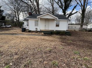 712 Old Grove Rd, Piedmont, SC 29673