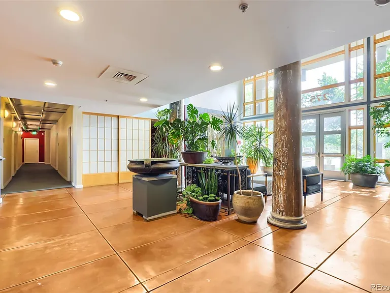 275 S Harrison St #107 — Photo 17
