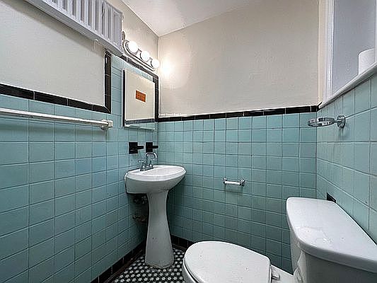 4th image of 2171 Cropsey Ave #1