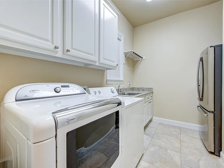 4711 Derbywood Glen Ln — Photo 18