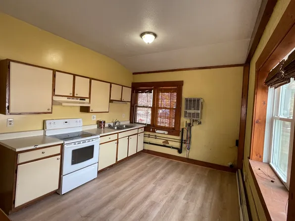 (undisclosed Address), Brattleboro, VT 05301