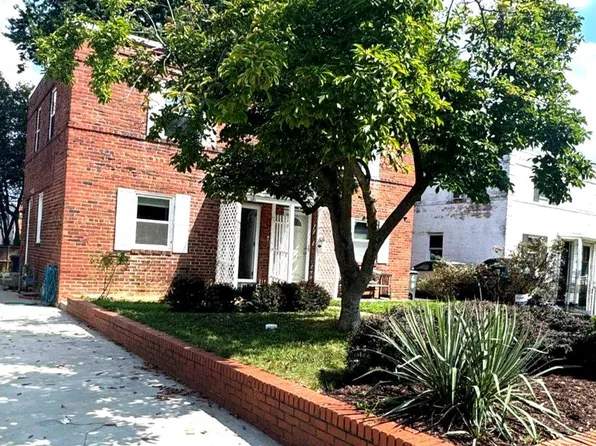 851 S Ivy St, Arlington, VA 22204