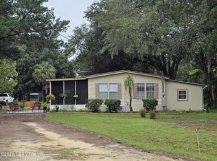 140 YANCEY Circle, Satsuma, FL 32189