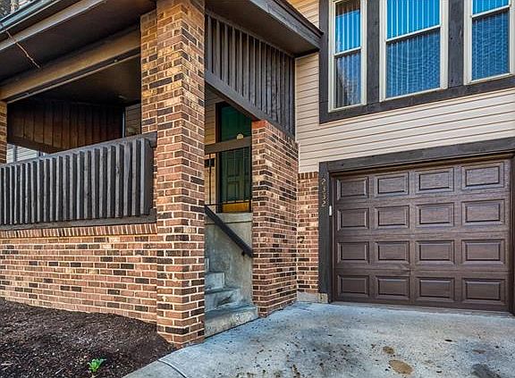 3rd image of 2332 Driftwood Pl