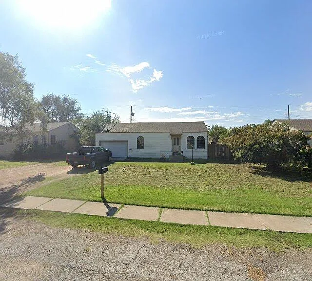 305 Dolomita St — Photo 6