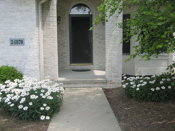 2nd image of 24870 Prairie Crossing Ln