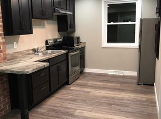 31980 Bainbridge Rd, Solon, OH 44139