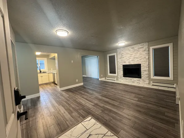 6130 E 41st Ct APT 2, Anchorage, AK 99504
