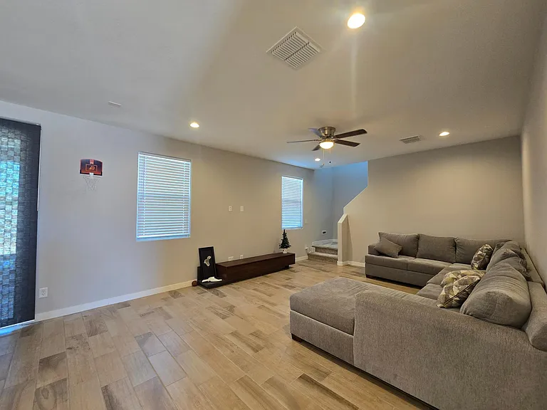 10968 W Baden St — Photo 10