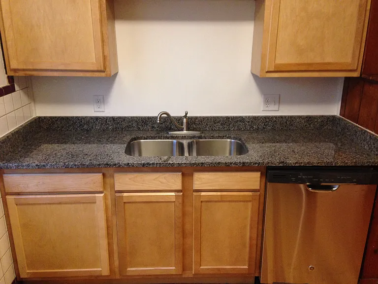 4138 Allendale Dr #3 — Photo 3