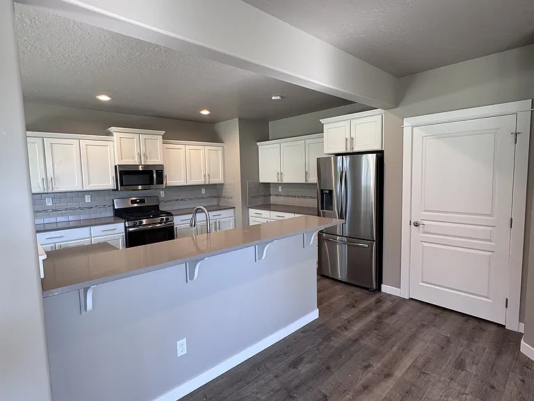 9543 W Goldenpond Ct — Photo 10